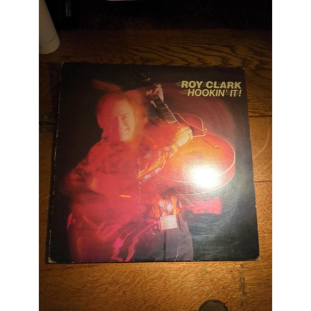 ROY CLARK "HOOKIN' IT!" VINYL LP 1977 ABC DOT RECORDS DO-2099 PROMO LP USA EX/EX